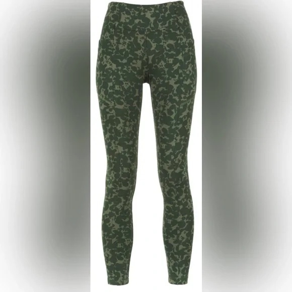 Cabi Marathon Leggings - Picture 6 of 8